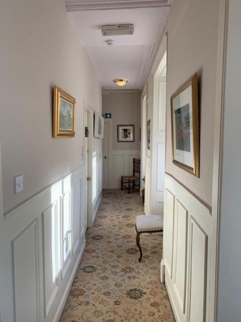 Port Charlotte Hotel Eksteriør billede